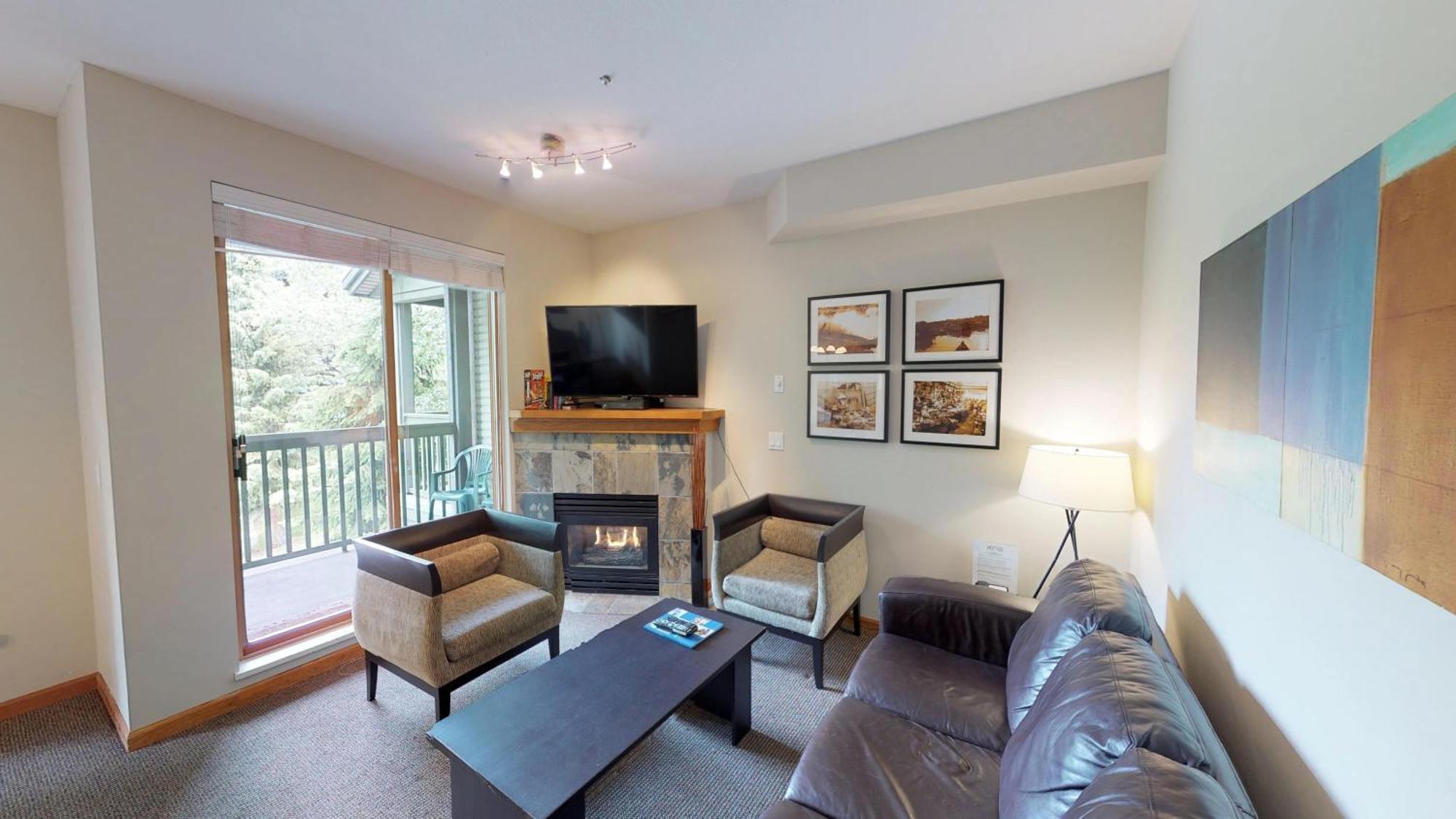 Stoney Creek Northstar By Whistler Premier Apartment Exterior photo